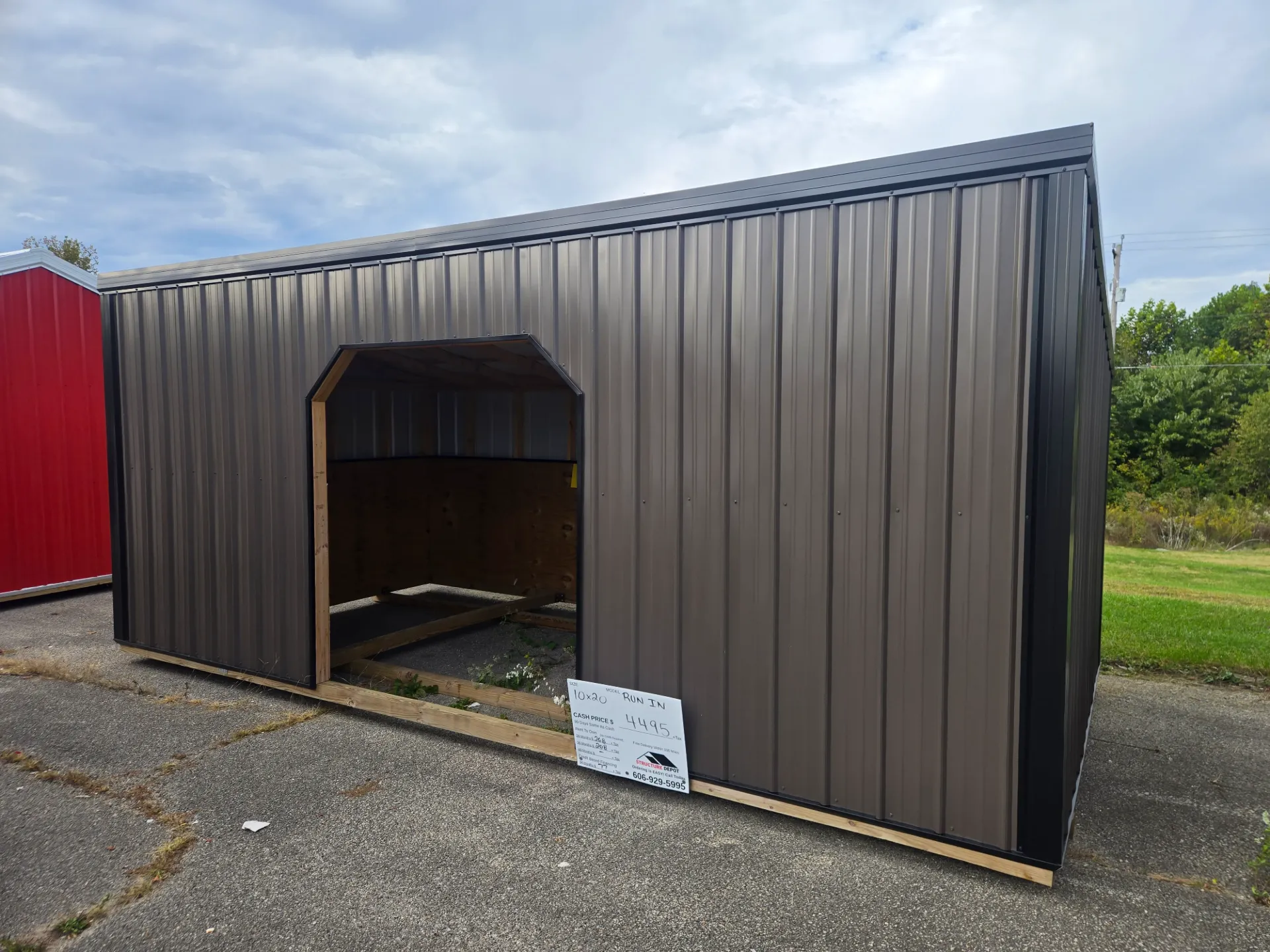 Run-In Shelter 10x20