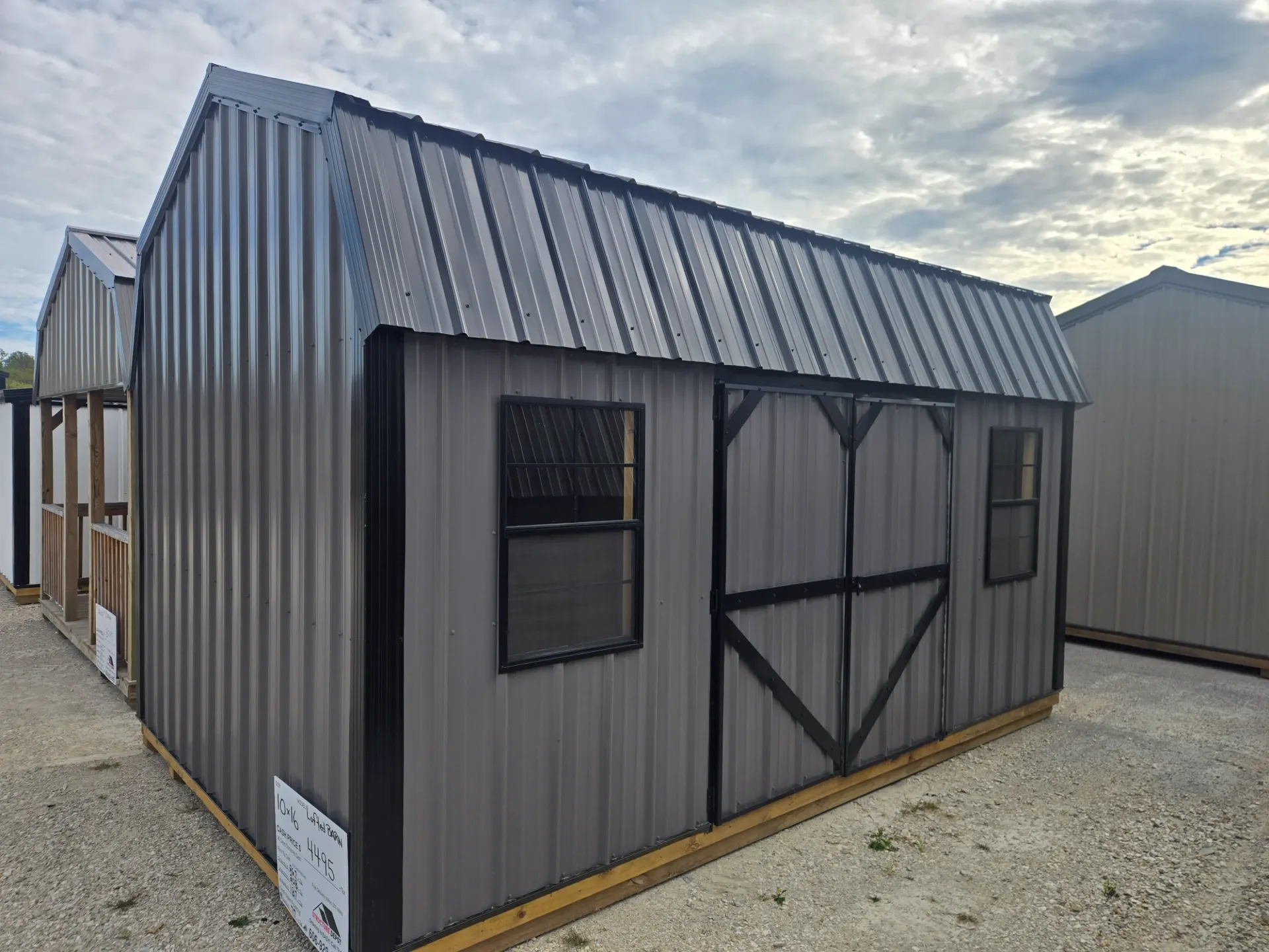 [EM0825259] Lofted Barn 10x16