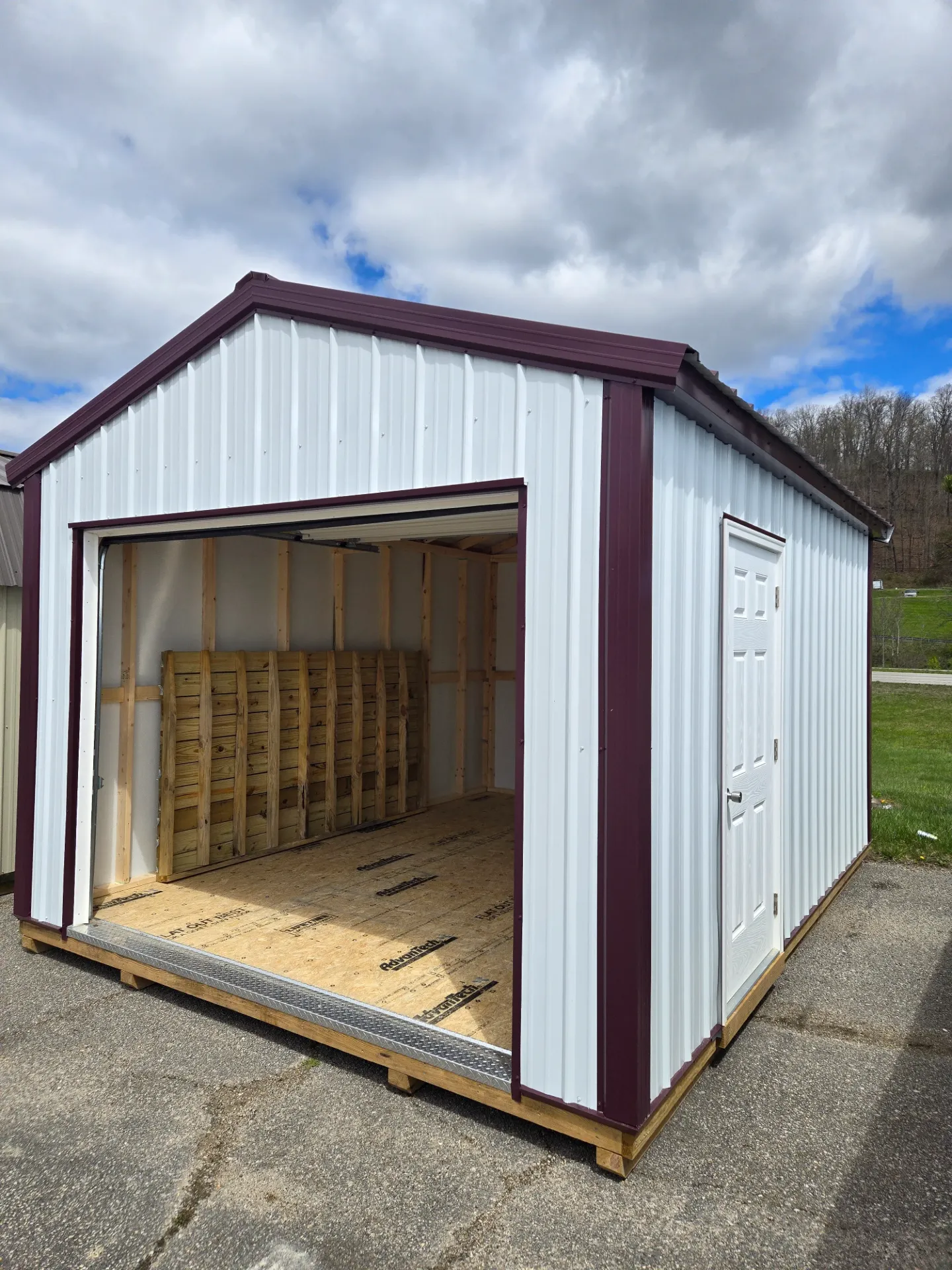 [EM0924209] High Wall Garage 12X24