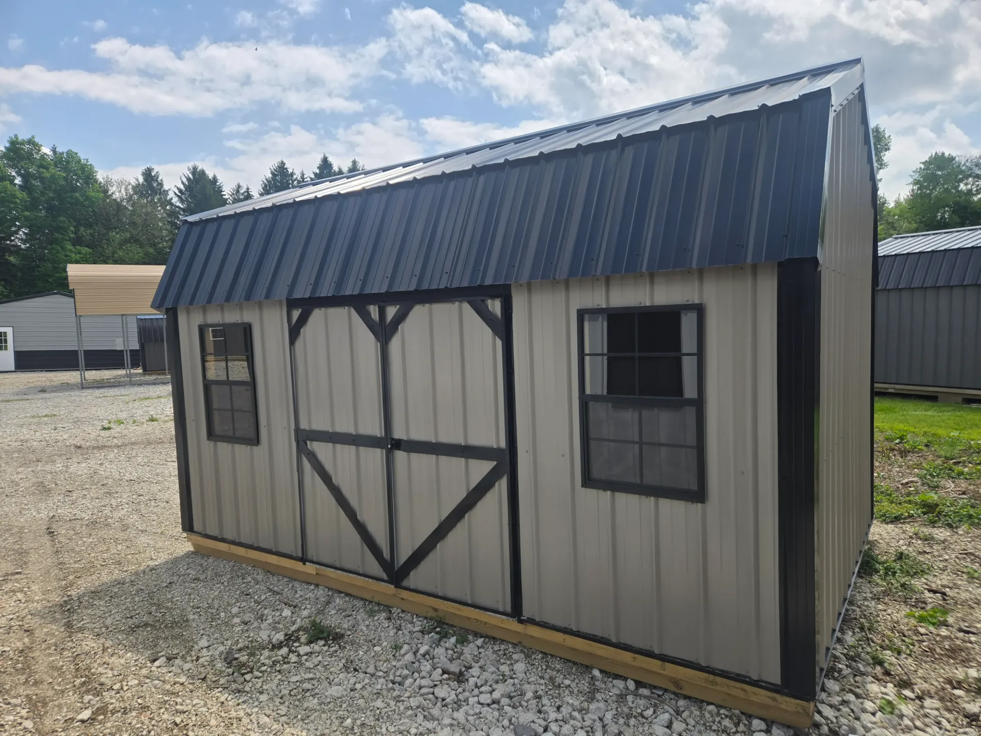 Lofted Barn 10x16