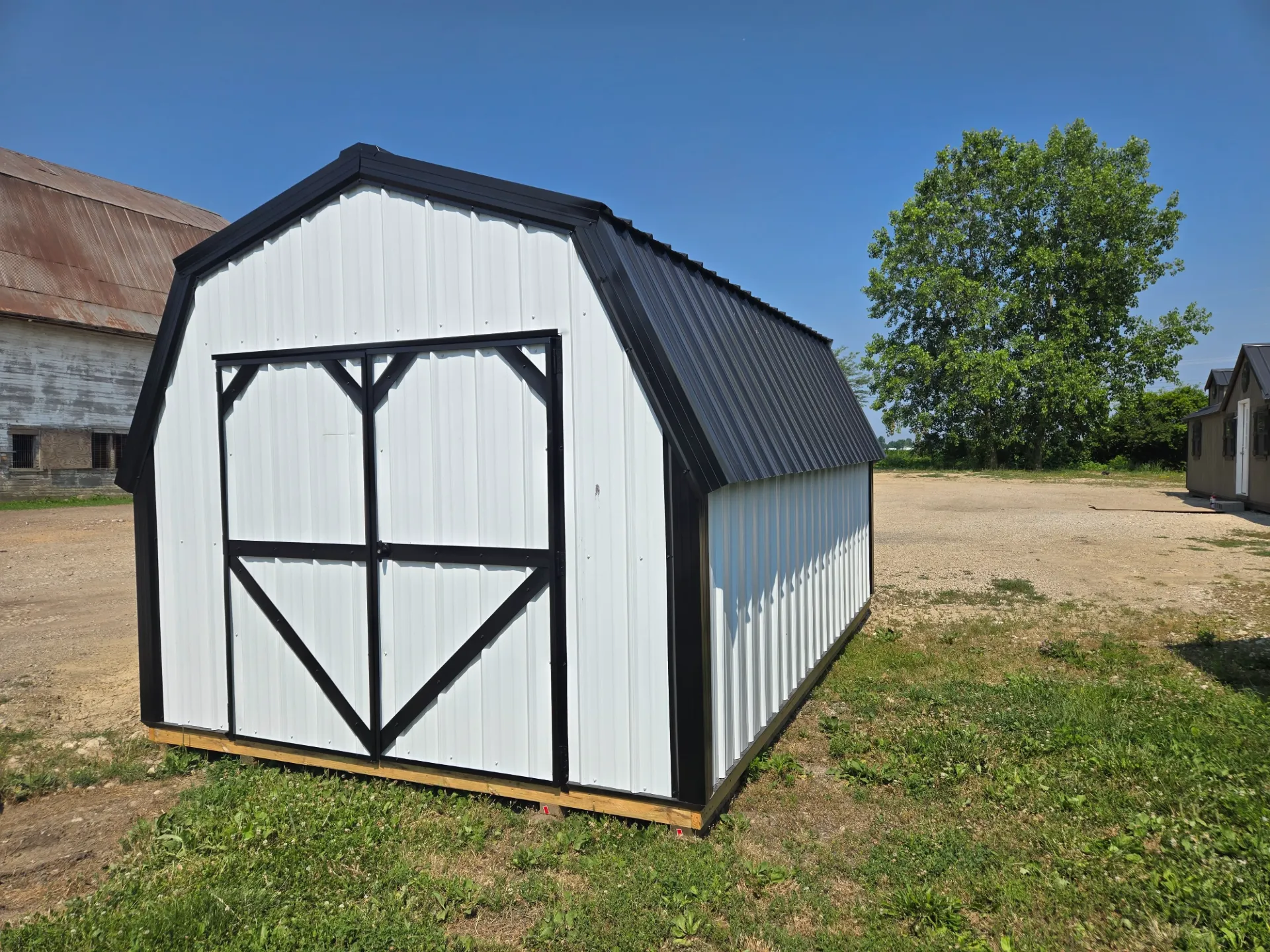 Basic Barn 10x16