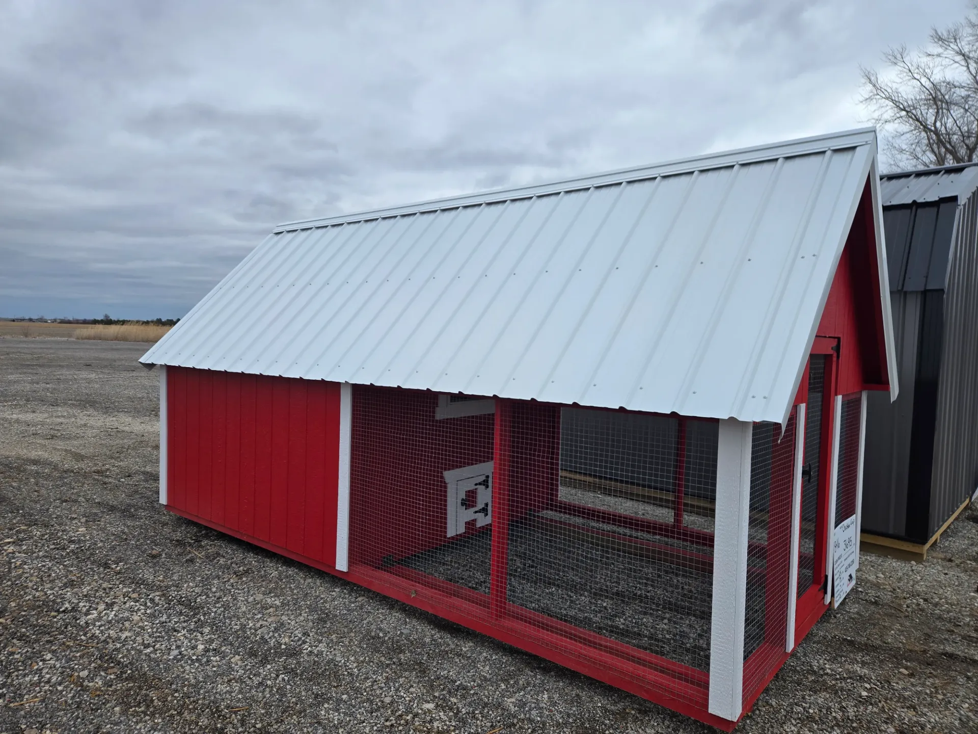 [7048] Chicken Coop 8x16